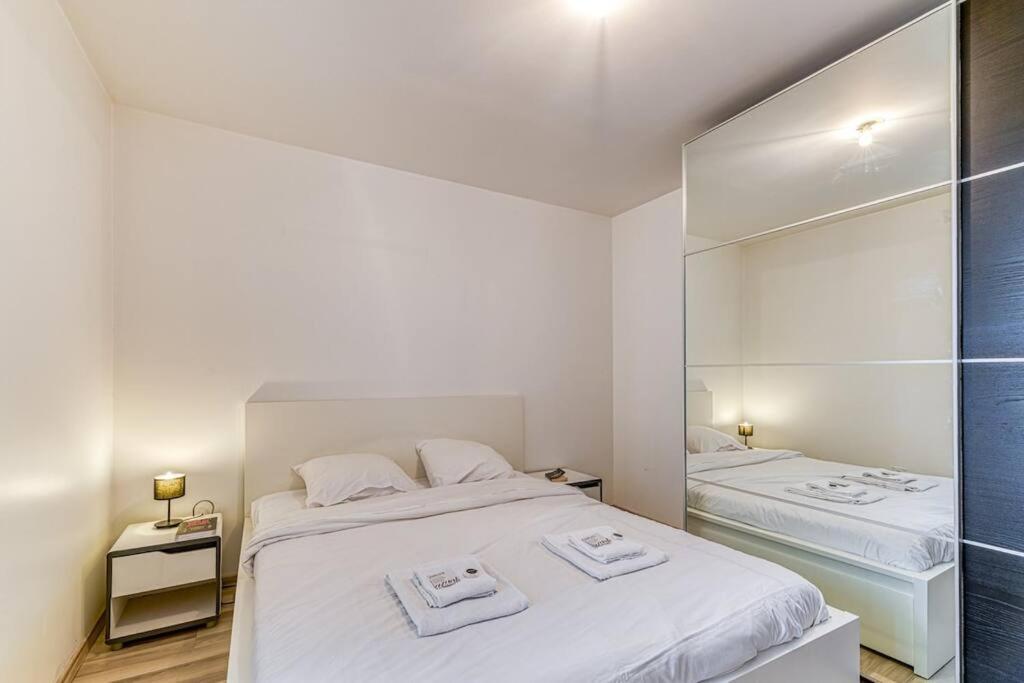 Bel Appartement-Garage Prive-Balcon-Wifi Fibre Rhut Esterno foto
