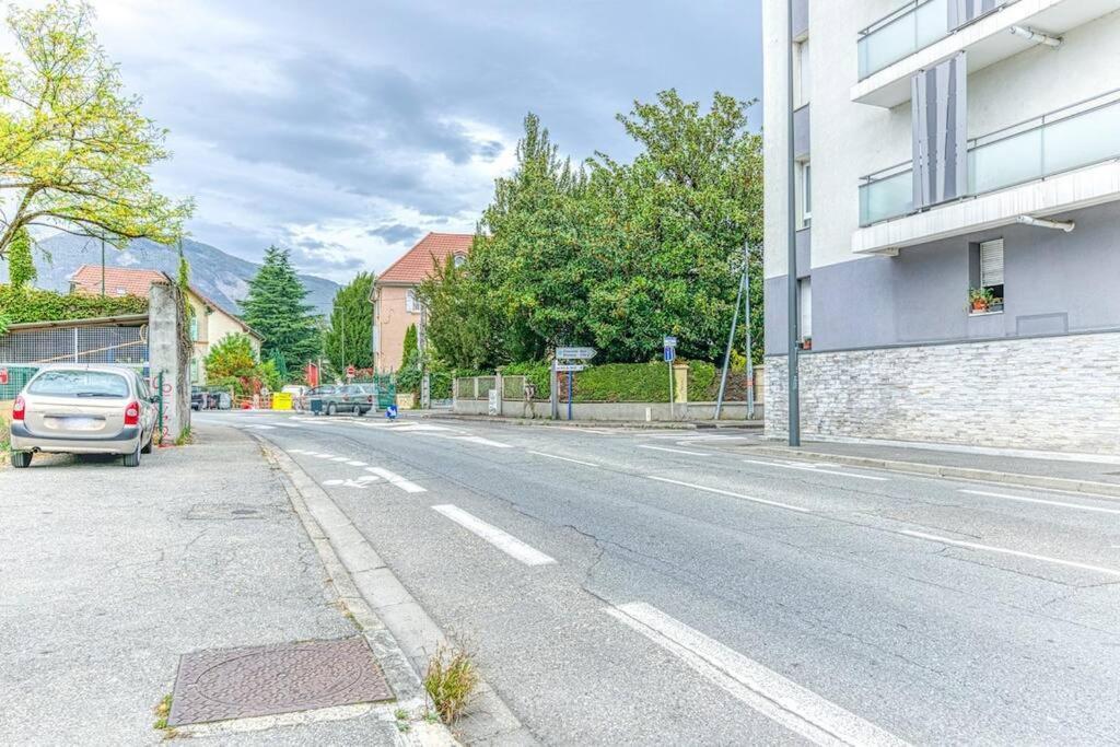 Bel Appartement-Garage Prive-Balcon-Wifi Fibre Rhut Esterno foto